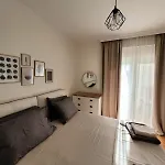 My Cozy In - Blloku Area * Tirana