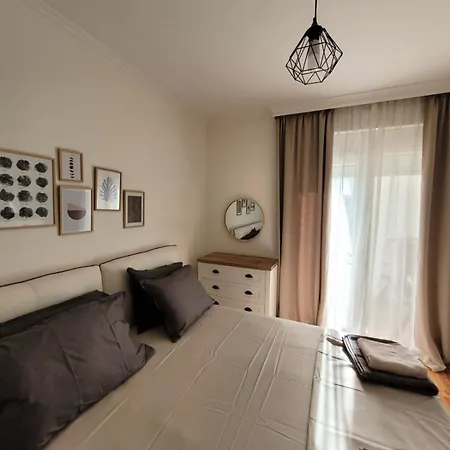 Cozy In - Blloku Area * Tirana